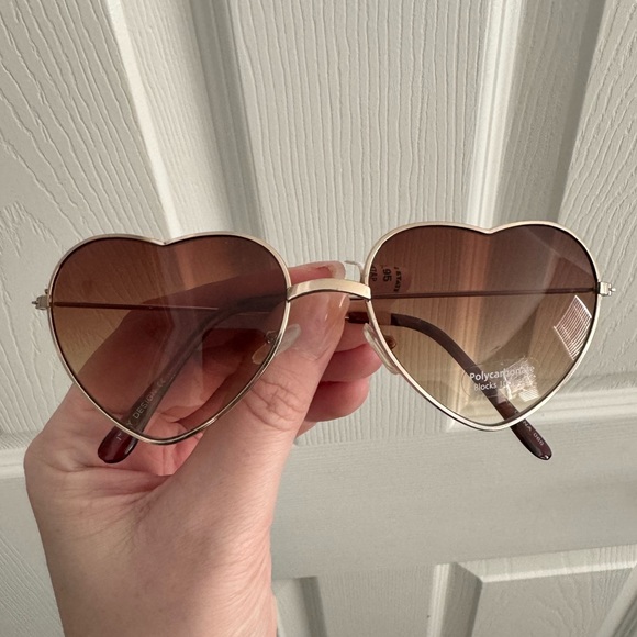 Altar'd State Accessories - Heart Shaped Sunglasses